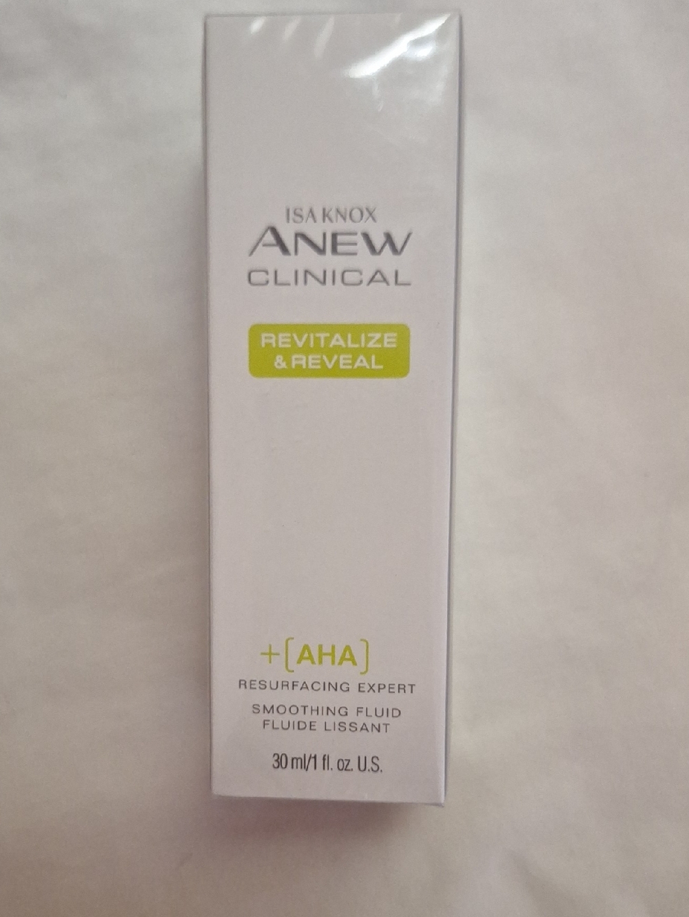 Avon Isa Knox ANEW Clinical Revitalize & Reveal Smoothing Fluid-New